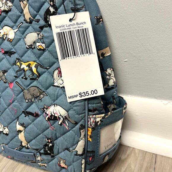 Vera Bradley Lunch Bag Women’s OS Iconic Blue Quilted Cat’s Meow Zip Bunch NWT - Picture 3 of 9